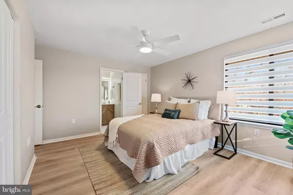 Glen Burnie, MD 21060,1102 CASTLE HARBOUR WAY #3D