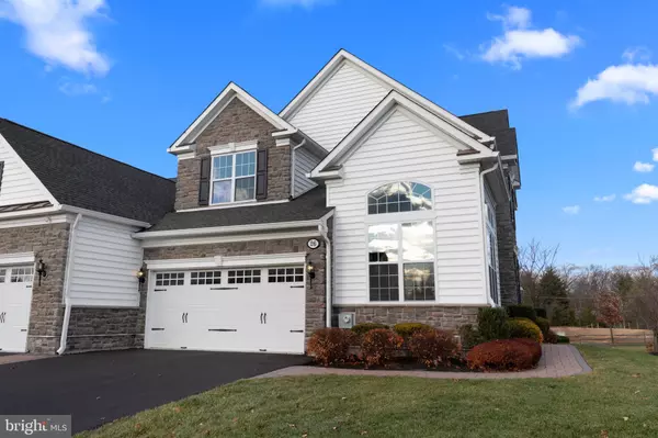 Newtown, PA 18940,26 HILLYER LN