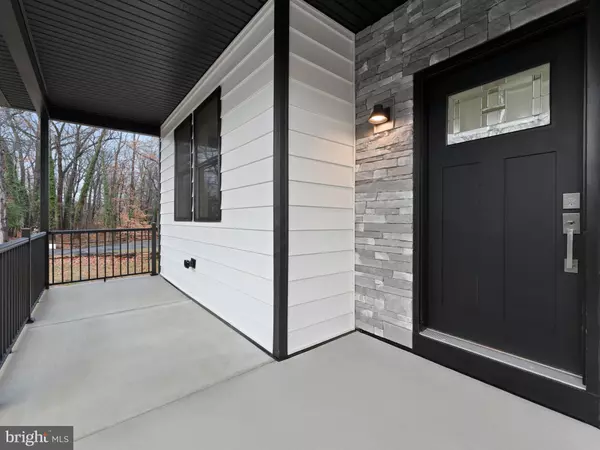 Cherry Hill, NJ 08002,306 CHERRY HILL BLVD