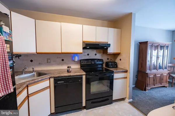 Moorestown, NJ 08057,44 ERASER RD