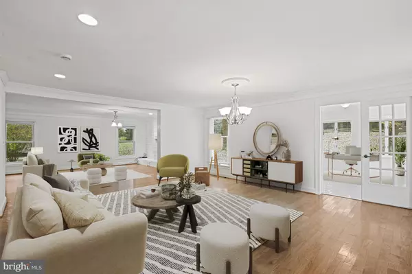 Great Falls, VA 22066,355 SPRINGVALE RD