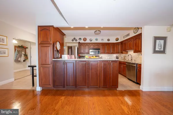 King Of Prussia, PA 19406,20925 VALLEY FORGE CIR #925