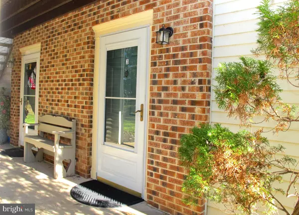 Mount Laurel, NJ 08054,3 VILLAGE CT