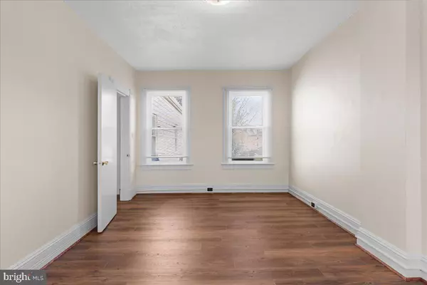 Hagerstown, MD 21740,250 N MULBERRY ST #2F