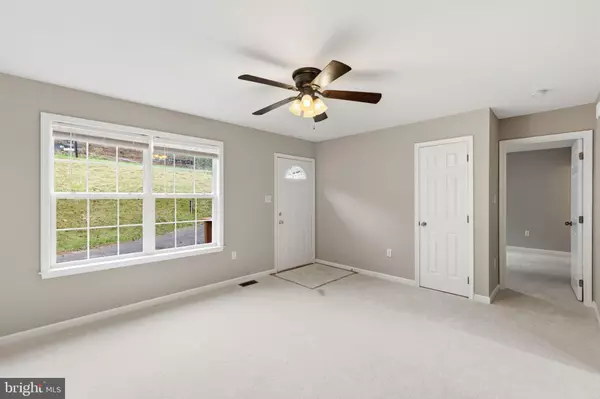 Front Royal, VA 22630,139 WAMBACH CT