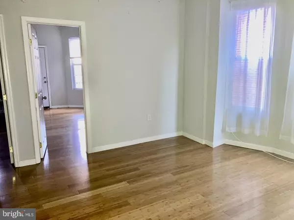 Philadelphia, PA 19143,4825 BALTIMORE AVE #4