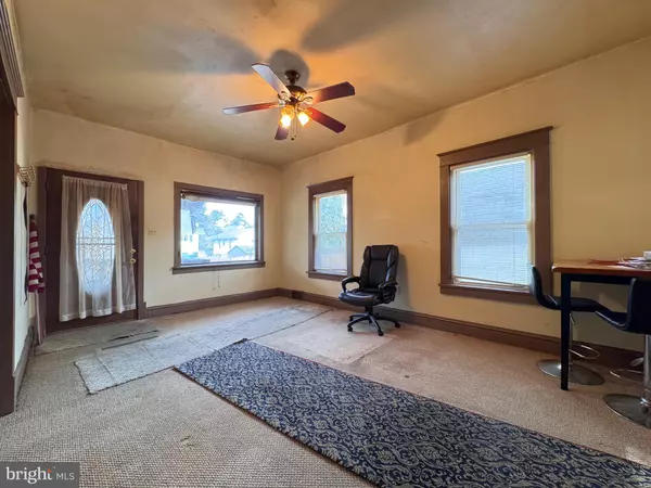 Bethlehem, PA 18018,1615 MARTINS LN