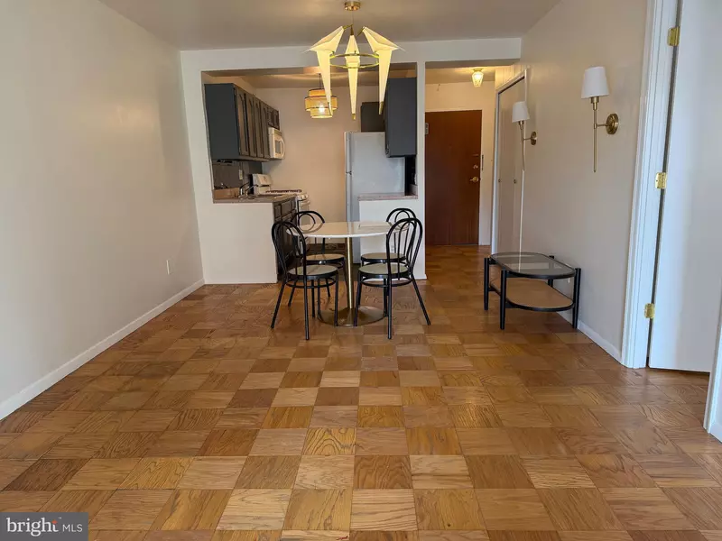 730 24TH ST NW, Washington, DC 20037