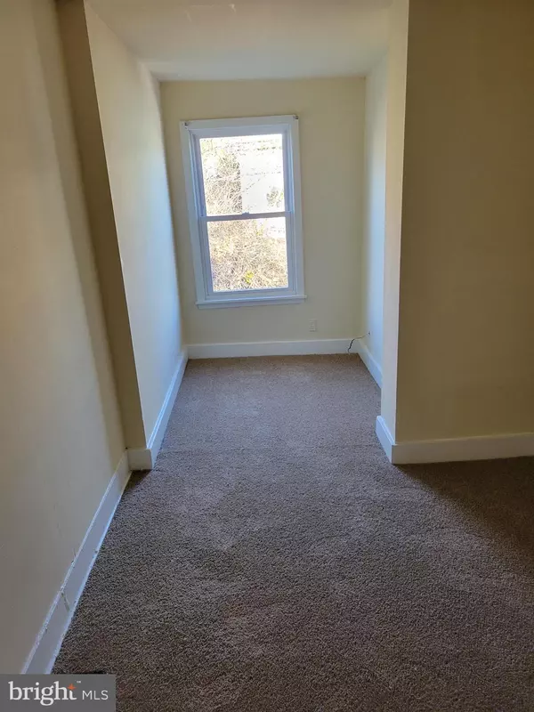 Philadelphia, PA 19144,5003 TACOMA ST