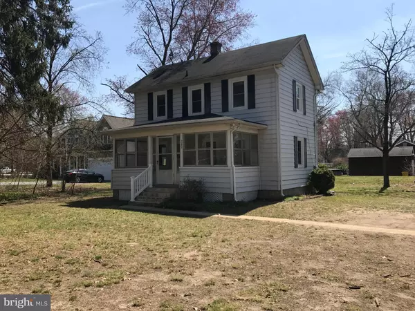 205 MULBERRY AVE, Pasadena, MD 21122