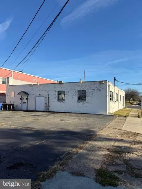 Trenton, NJ 08648,1911 BRUNSWICK AVE