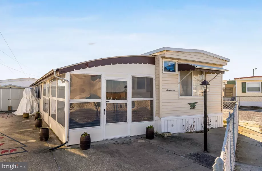 17 CHANNEL DR, Wildwood, NJ 08260