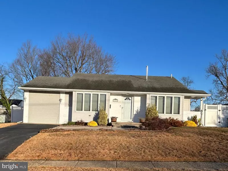 1036 SUSSEX AVE, Deptford, NJ 08096