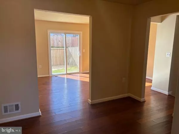 Capitol Heights, MD 20743,5605 KOLB