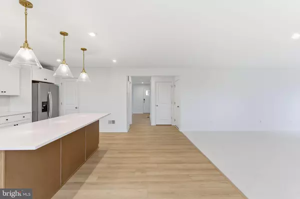 Charles Town, WV 25414,298 ARMISTEAD PL