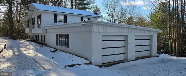 Orwigsburg, PA 17961,37 WHITE BIRCH RD