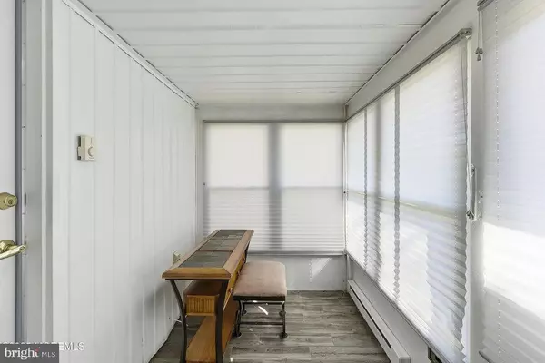 Lakewood, NJ 08701,1169-B CLYDEBANK CT