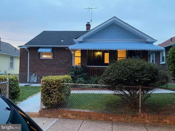 Washington, DC 20018,2846 VISTA ST NE