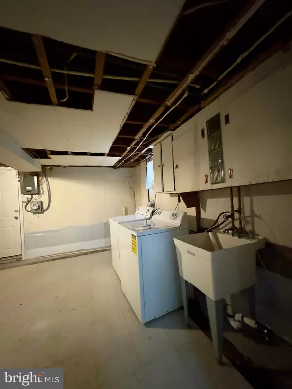 Baltimore, MD 21206,3710 SPRINGWOOD AVE