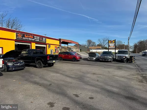 Lebanon, PA 17046,1064 STATE ROUTE 72N N