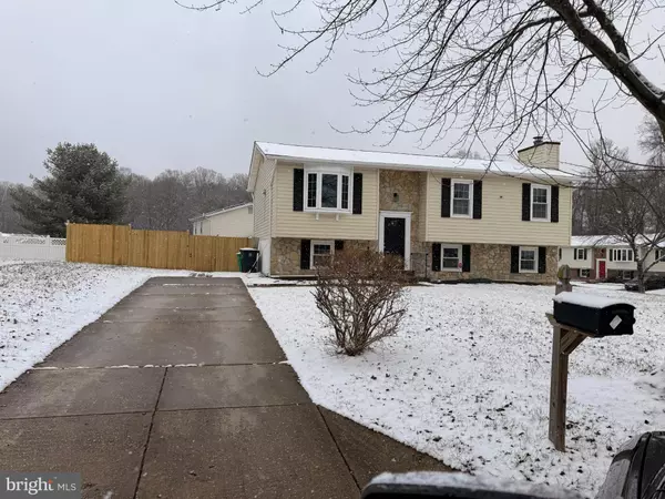 201 ROYAL OAK CIR, Hyattsville, MD 20785