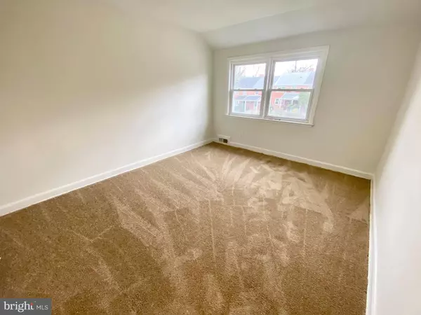 Baltimore, MD 21239,1604 PENTWOOD RD