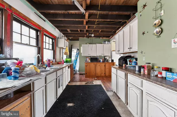 Tyrone, PA 16686,1319 CAMERON AVE