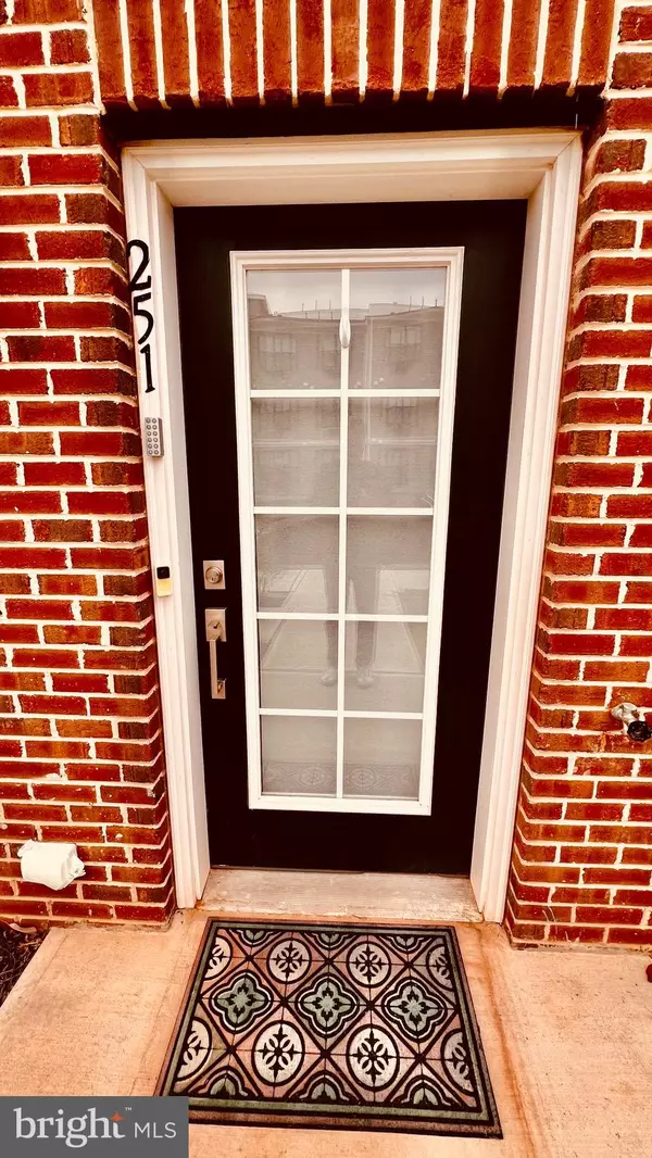 Titusville, NJ 08560,251 AARON TRUEHART WAY