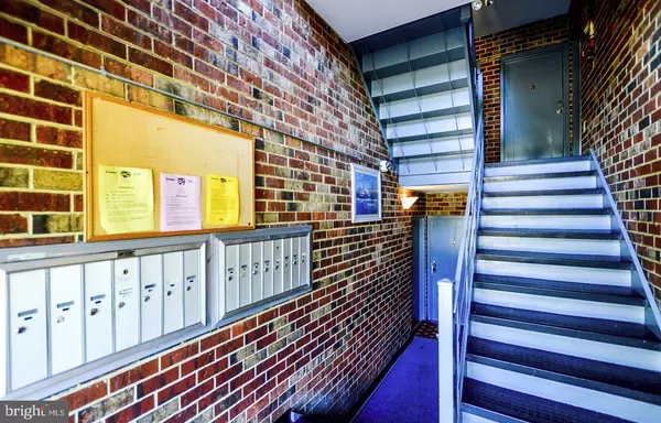 Hyattsville, MD 20784,7523 RIVERDALE RD #1987