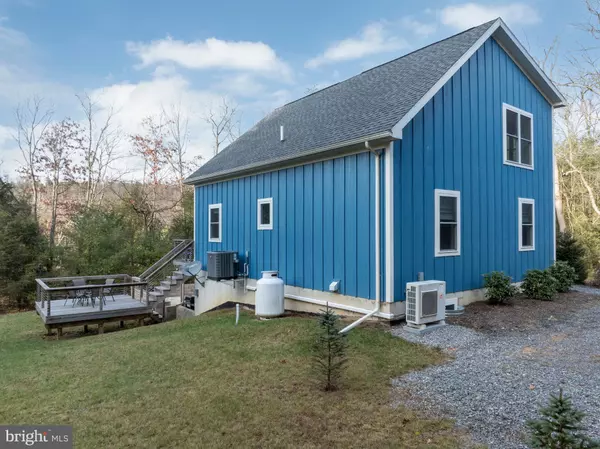 Spring Mills, PA 16875,512 DECKER VALLEY RD