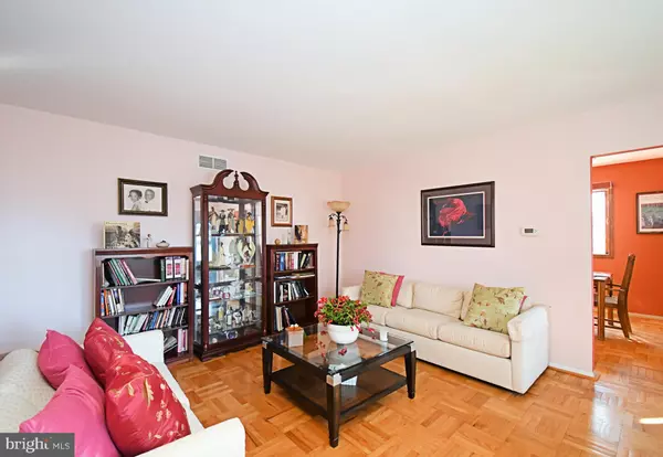 Willow Grove, PA 19090,2803 LAMOTT AVE