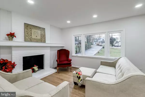 Kensington, MD 20895,11209 MIDVALE RD