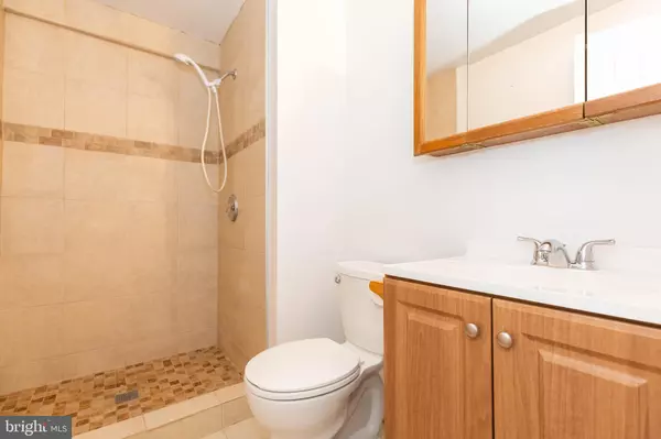 Charles Town, WV 25414,266 SHANNON HILL LANE #STUDIO