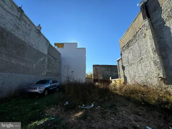 Philadelphia, PA 19122,402-406 DIAMOND ST