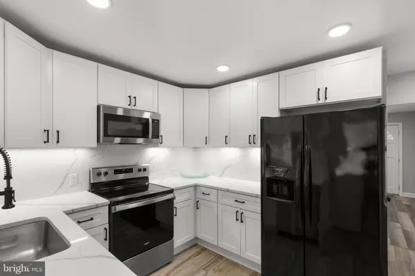 Gaithersburg, MD 20877,201 WASHINGTON GROVE LN