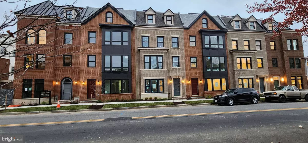 Alexandria, VA 22314,109 N WEST ST