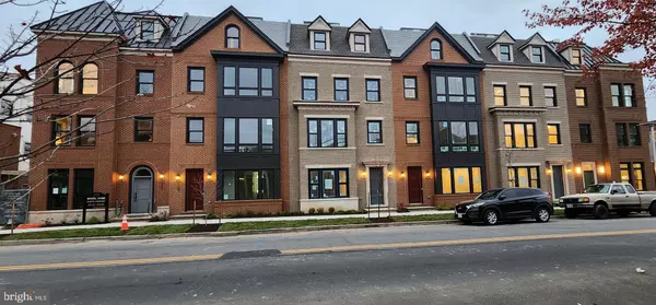 109 N WEST ST, Alexandria, VA 22314