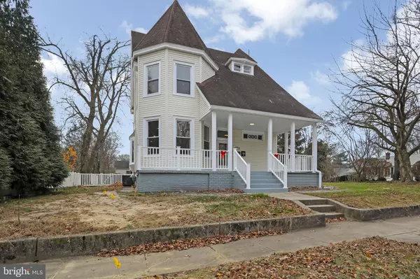 Woodbury Heights, NJ 08097,416 OAK AVE