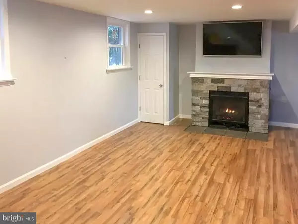 Camp Hill, PA 17011,214 ERFORD RD