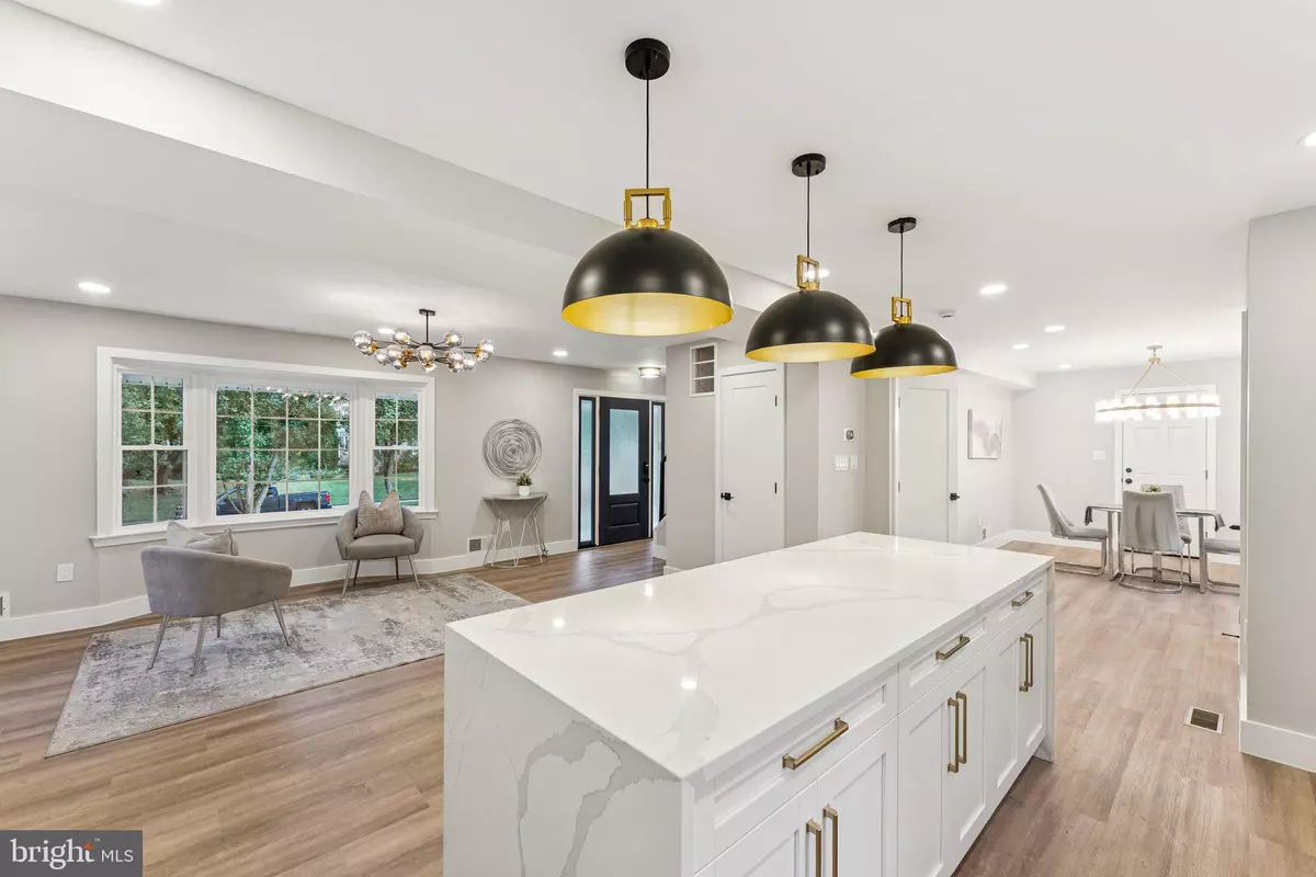 Alexandria, VA 22308,2308 CREEK DR