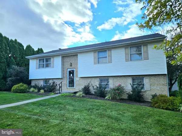 Wernersville, PA 19565,551 CHRISTOPHER DR