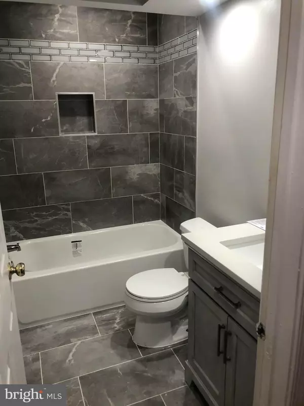 Laurel, MD 20723,9339 KENDAL CIR