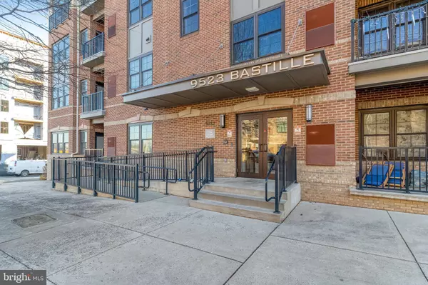 9523 BASTILLE ST #207, Fairfax, VA 22031