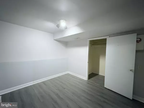 Waldorf, MD 20601,2000 ENGLISH OAK CT