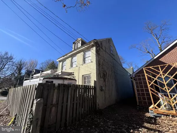 Philadelphia, PA 19144,145 W QUEEN LN