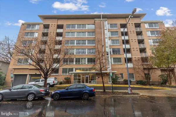 Washington, DC 20024,350 G ST SW #N212