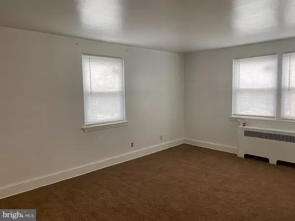 Philadelphia, PA 19111,6434 OXFORD AVE #2