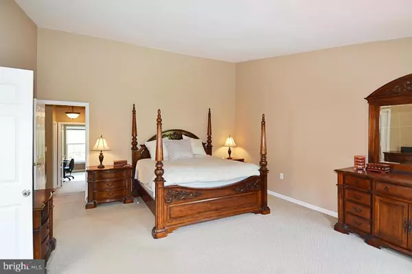 Sterling, VA 20165,21168 MILLWOOD SQ