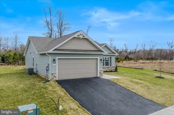 Martinsburg, WV 25403,95 BOOTHBAY DR