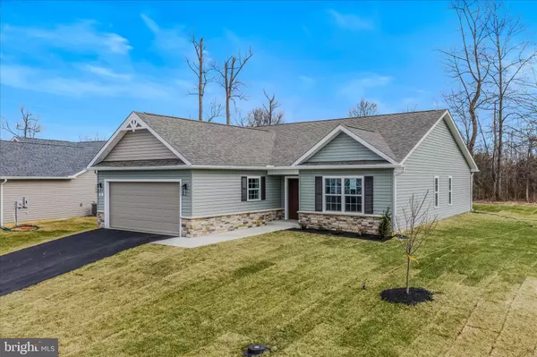 Martinsburg, WV 25403,95 BOOTHBAY DR